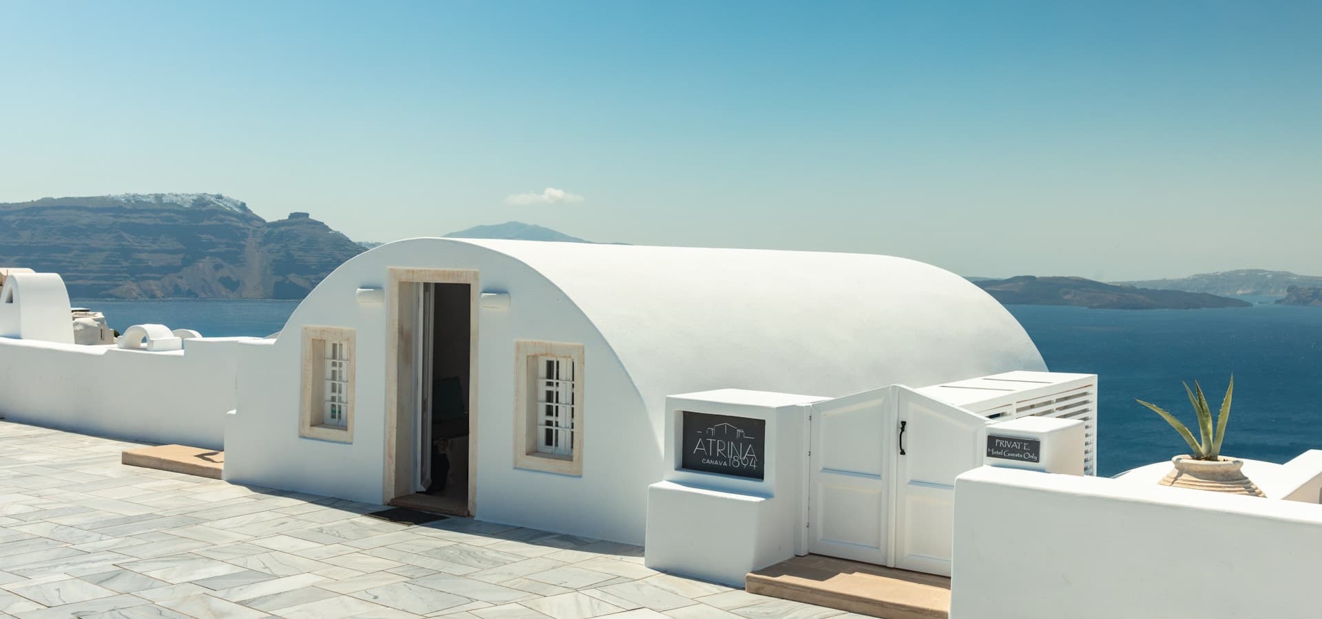 Private transfer in Greece